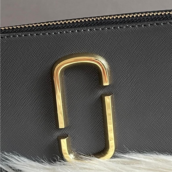 Marc Jacobs The Snapshot - Picture 5 of 16